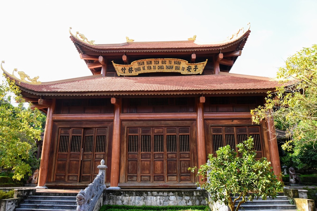 Chùa Hoa Yên — Yên Tử