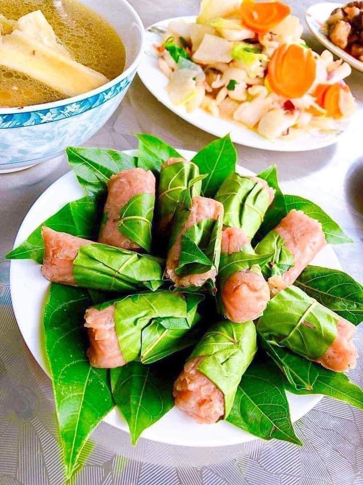 Bia Trang kênh nước nóng Uông Bí